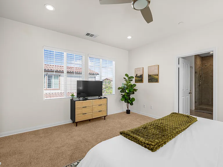 679 Nile River Dr — Photo 24