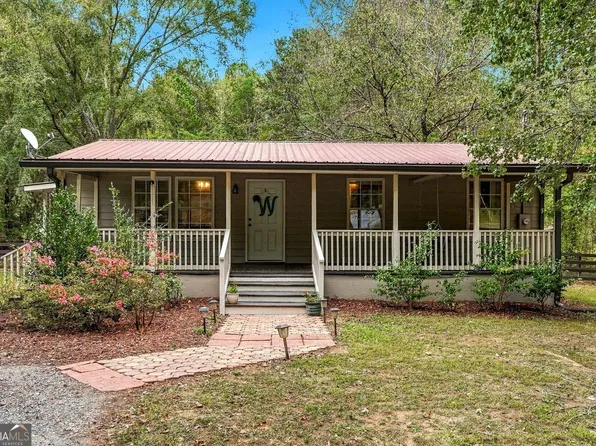 698 Spring Place Rd NE, White, GA 30184