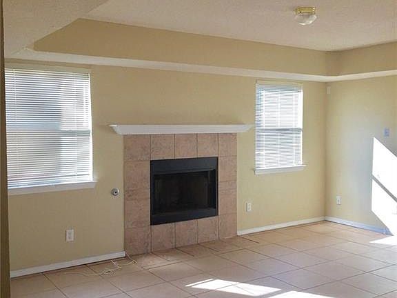 5th image of 5049 Silver Sands Ave
