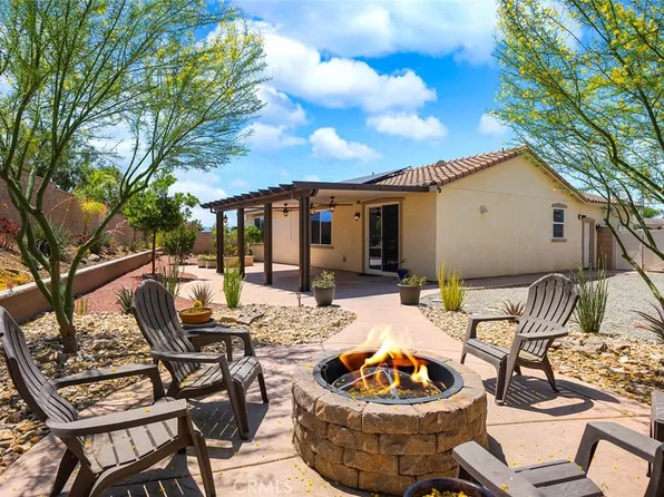 31493 Darlington Oak Dr, Winchester, CA 92596