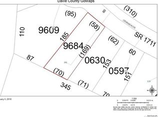 341 Granada Dr, Advance, NC 27006