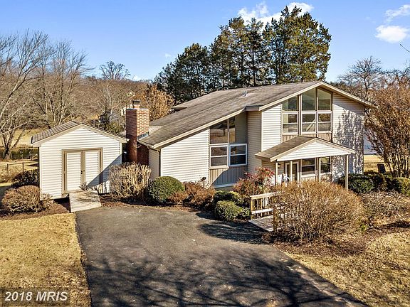 2nd image of 6448 Lancaster Dr