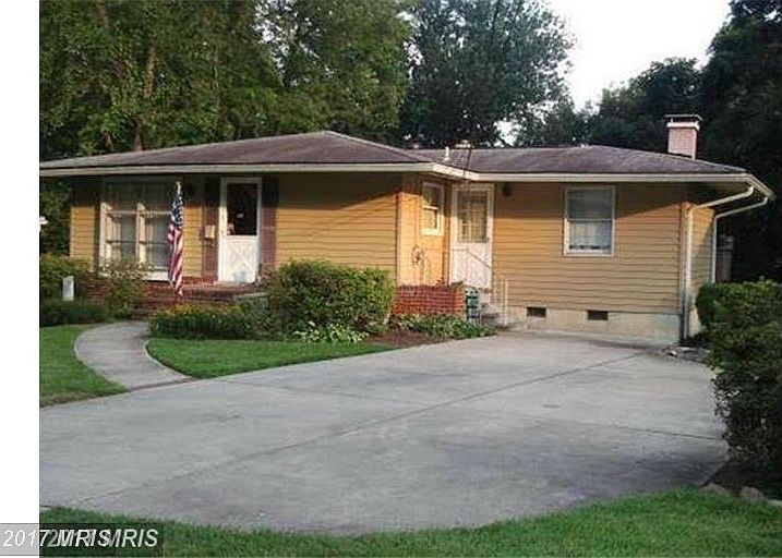 1st image of 2721 Bowling Green Dr