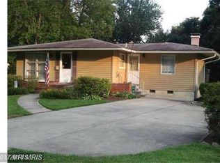 2721 Bowling Green Dr, Vienna, VA 22180