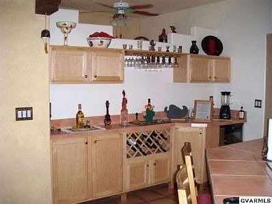 3rd image of 1690 W Placita De La Escalera