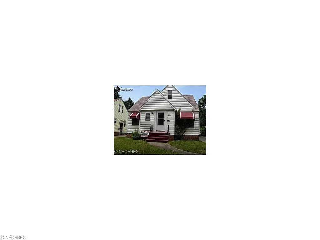 15811 Cloverside Ave photo 1
