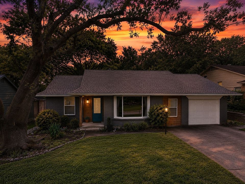 1st image of 8809 Liptonshire Dr