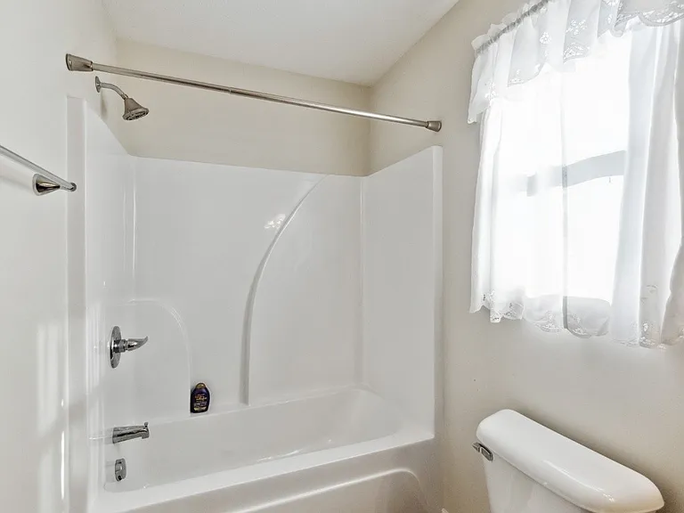 1419 Leaf Ln — Photo 25