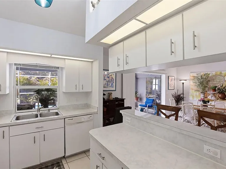 3401 Moravia Ave — Photo 13