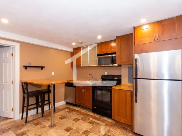 47 Gardner St, Allston, MA