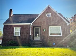 939 E Florida Ave, Youngstown, OH