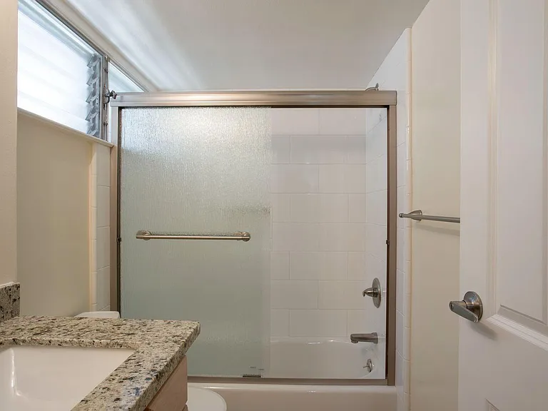 Parksquare Apartments — Photo 19
