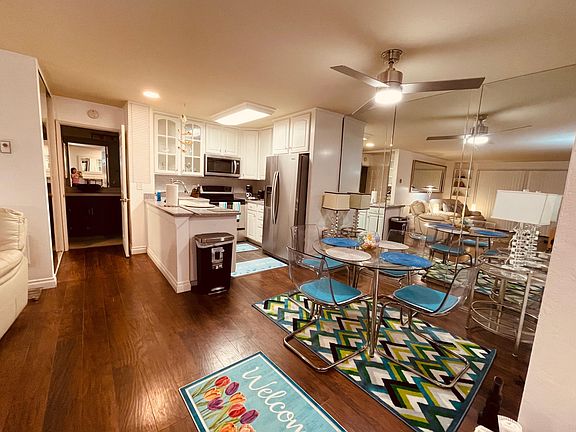 Dining room & kitchen