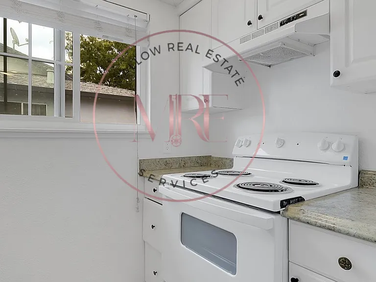 1188 Casita Dr #4 — Photo 4