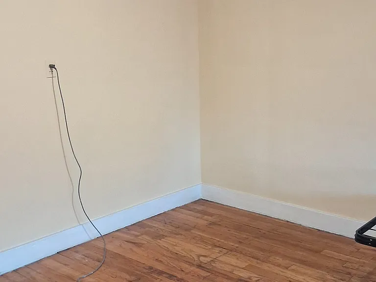 1602 Howard Ave #2 — Photo 7