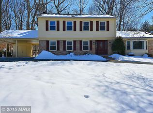 7732 Dew Wood Dr, Derwood, MD 20855