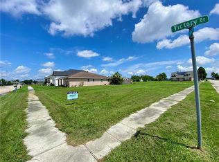 8553 Victory Dr, Chalmette, LA 70043