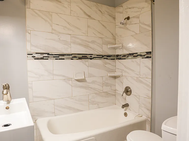 5112 Craig Ave #2 — Photo 8
