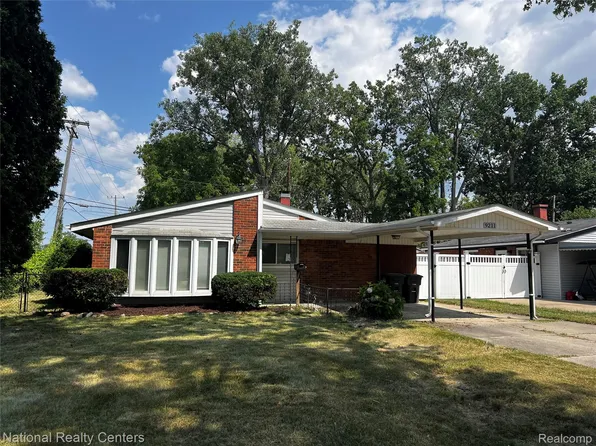 9211 Polk St, Taylor, MI 48180