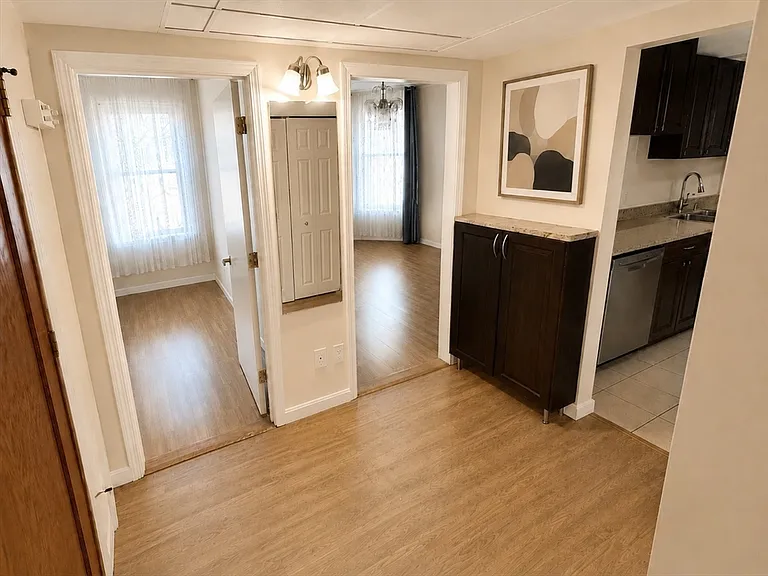 92 Gordon St #301 — Photo 8