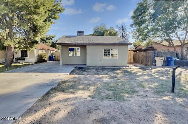 1st image of 811 E EDISON Avenue