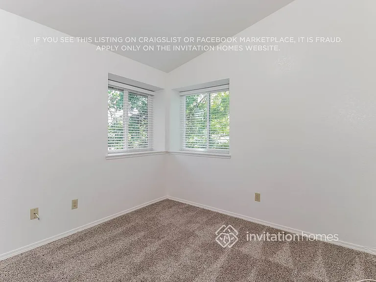 8186 Devon Park Ct — Photo 12