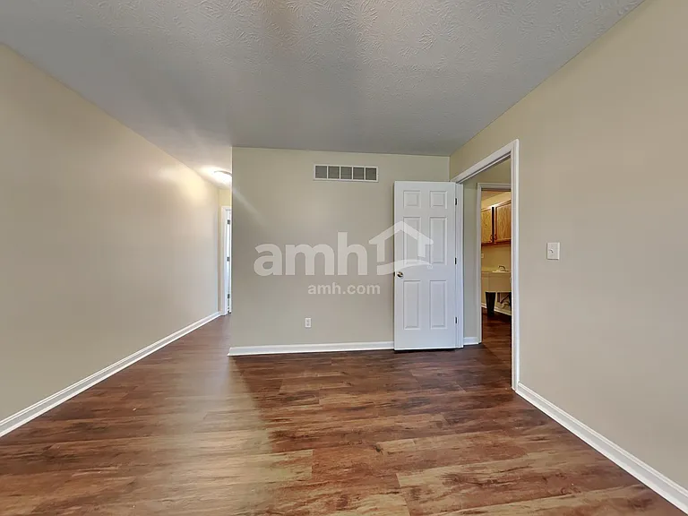 410 Morning Sun Dr — Photo 11
