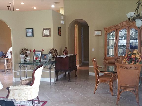 3rd image of 10108 Oak Meadow Lane