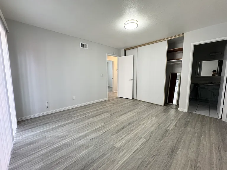 2130 Nottoway Ave — Photo 9