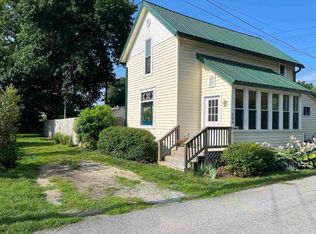 204 W Market St, South Whitley, IN
