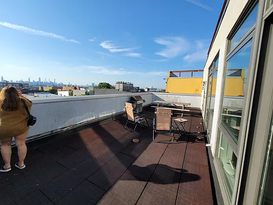 Rented by Garden Management | media 61