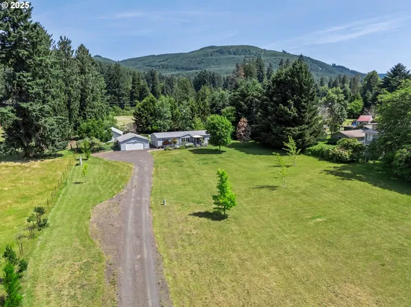 41945 Holden Creek Ln, Springfield, OR 97478