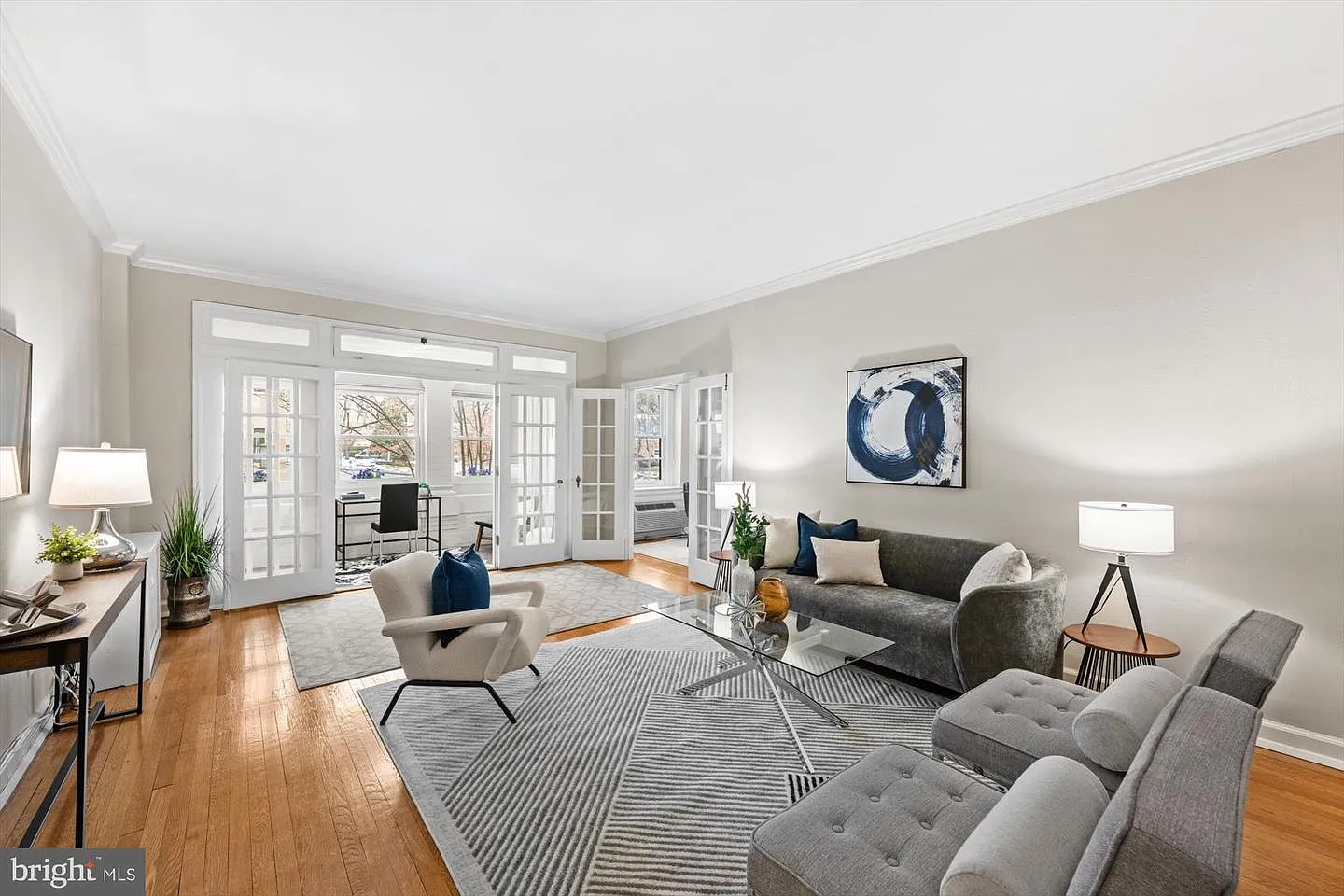 4700 Connecticut Ave NW APT 206 photo 1