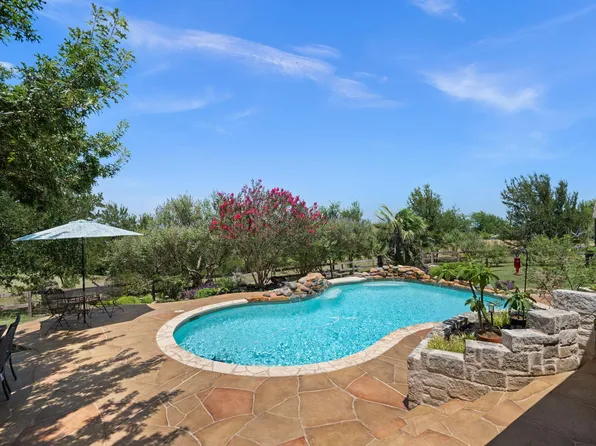133 Sentry Point, Hutto, TX 78634