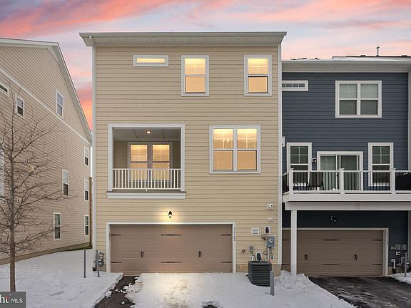 2nd image of 17762 Kingfisher Isle Rd