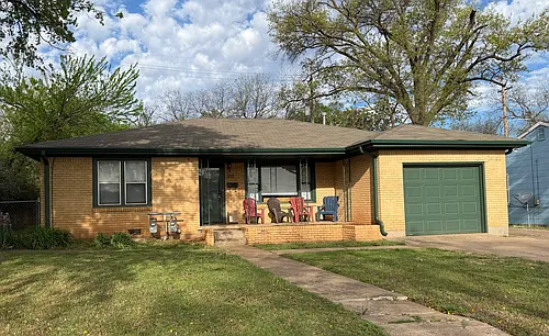 420 N Husband St Photo 1