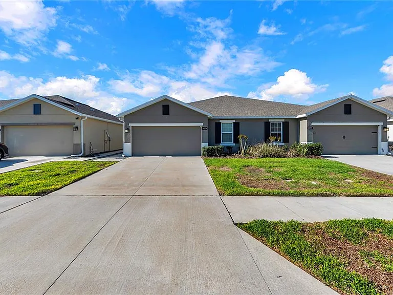 18276 Turning Leaf Cir — Photo 2