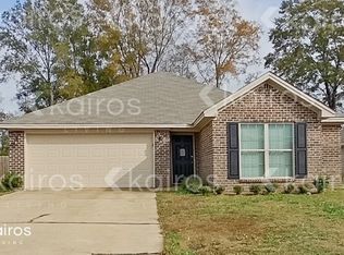 59 Hideaway Ln, Wetumpka, AL 36092