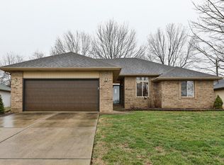 3922 W Cardinal Street, Springfield, MO 65810