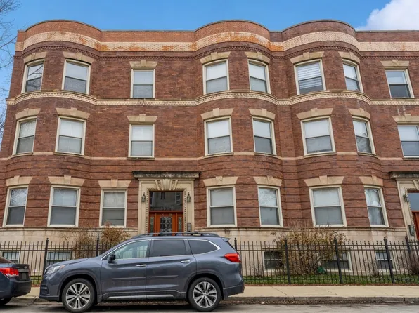534 E 44th St APT 3, Chicago, IL 60653
