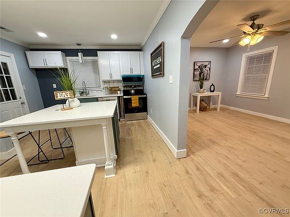 4th image of 5204 Smith Ave