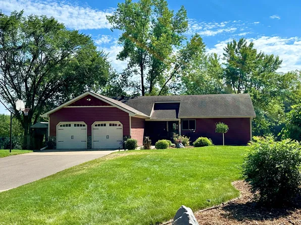 1209 52nd St, Hudson, WI 54016