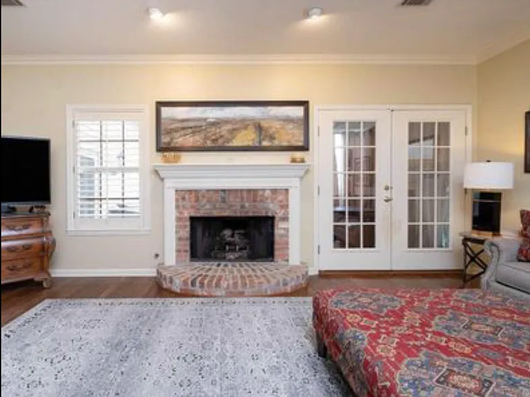 20 Carrollton Ct — Photo 16