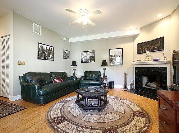 5th image of 820 W Sunnyside Ave APT 1A