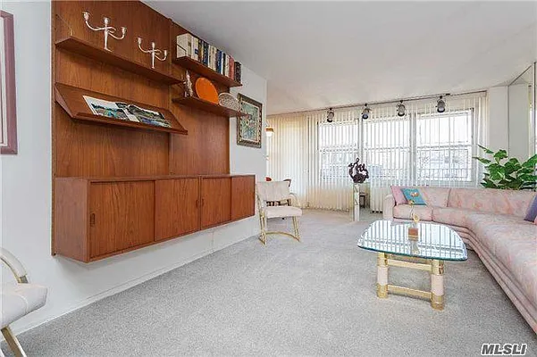 Sold by Douglas Elliman | media 26