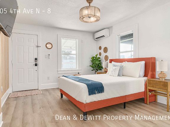 3rd image of 805 4th Ave N APT 8