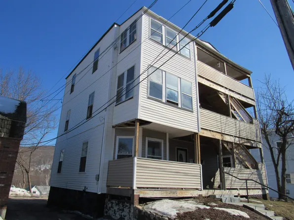 56 Pleasant Street, Berlin, NH 03570