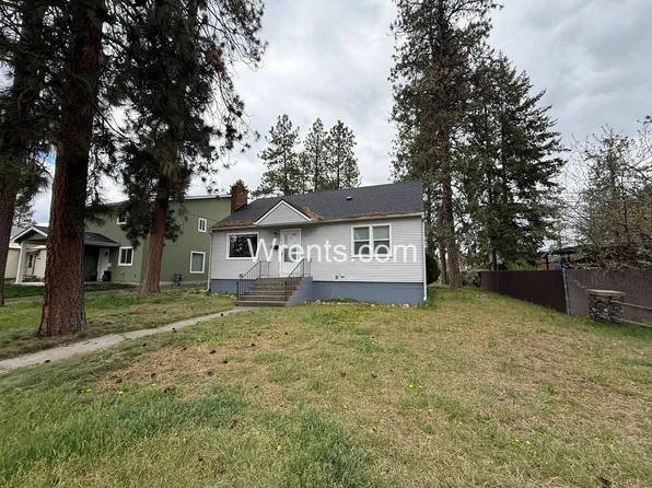 1317 E 38th Ave, Spokane, WA 99203