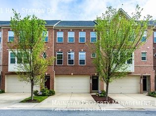 951 Hall Station Dr, Bowie, MD 20721