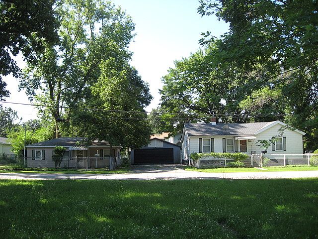 1st image of 1800 Copperfield Ave